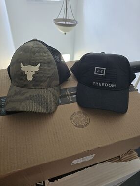 Under Armour Freedom Black Cap & Grey Bull Trucker Hat - 2 Pack